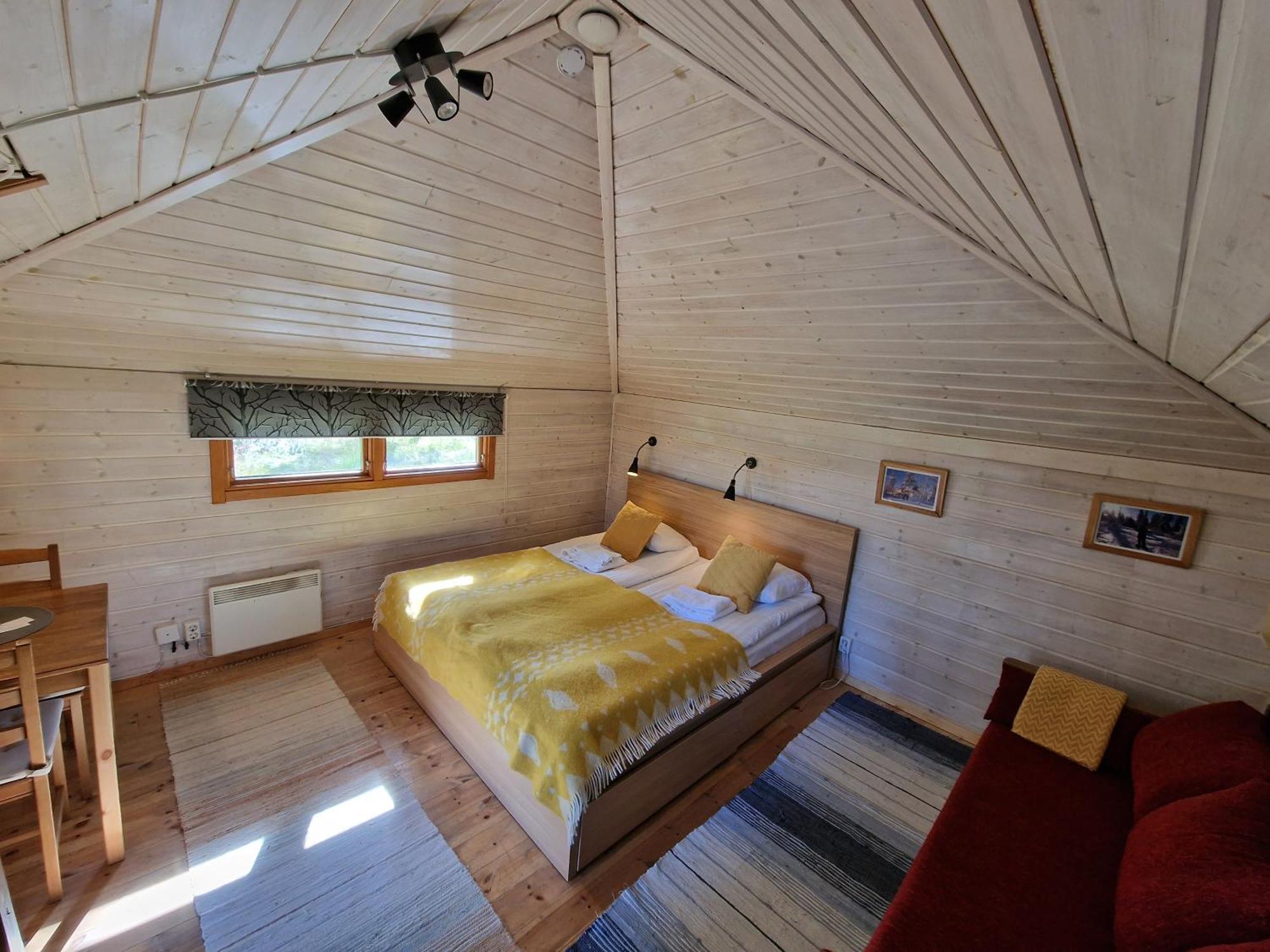 Reindeer Lodge